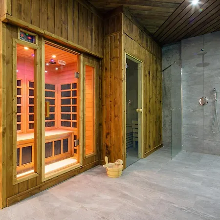 아파트 Gorskie Szczyty & 13 Sauna Jacuzzi I Parking W Cenie 자코파네